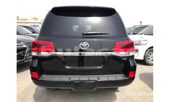 Buy Import Toyota Land Cruiser Black Car in Import - Dubai in Central Buy Import Toyota Land Cruiser Black Car in Import - Dubai in Central
