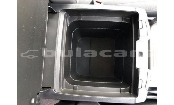 Acheter Import Voiture Toyota Land Cruiser Gris à Import - Dubai, Central Acheter Import Voiture Toyota Land Cruiser Gris à Import - Dubai, Central