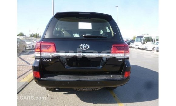 Buy Import Toyota Land Cruiser Black Car in Import - Dubai in Central Buy Import Toyota Land Cruiser Black Car in Import - Dubai in Central