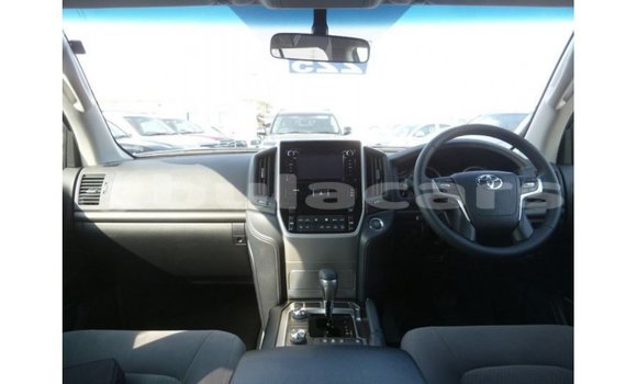 Buy Import Toyota Land Cruiser Black Car in Import - Dubai in Central Buy Import Toyota Land Cruiser Black Car in Import - Dubai in Central