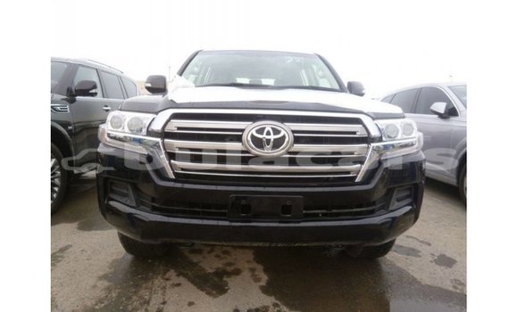 Buy Import Toyota Land Cruiser Black Car in Import - Dubai in Central Buy Import Toyota Land Cruiser Black Car in Import - Dubai in Central