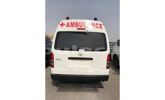 Buy Import Toyota Hiace White Car in Import - Dubai in Central Buy Import Toyota Hiace White Car in Import - Dubai in Central
