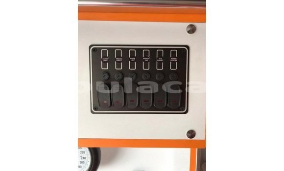 Buy Import Toyota Hiace White Car in Import - Dubai in Central Buy Import Toyota Hiace White Car in Import - Dubai in Central