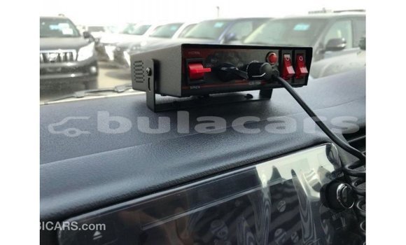 Buy Import Toyota Hiace White Car in Import - Dubai in Central Buy Import Toyota Hiace White Car in Import - Dubai in Central