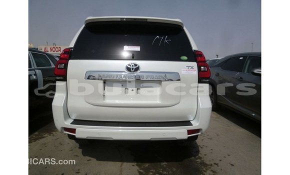 Buy Import Toyota Prado White Car in Import - Dubai in Central Buy Import Toyota Prado White Car in Import - Dubai in Central