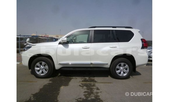 Buy Import Toyota Prado White Car in Import - Dubai in Central Buy Import Toyota Prado White Car in Import - Dubai in Central