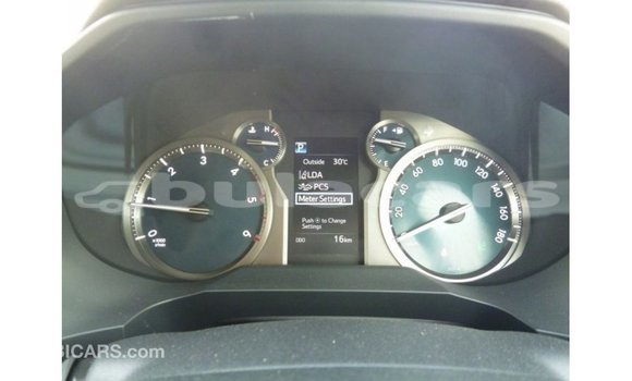Buy Import Toyota Prado White Car in Import - Dubai in Central Buy Import Toyota Prado White Car in Import - Dubai in Central