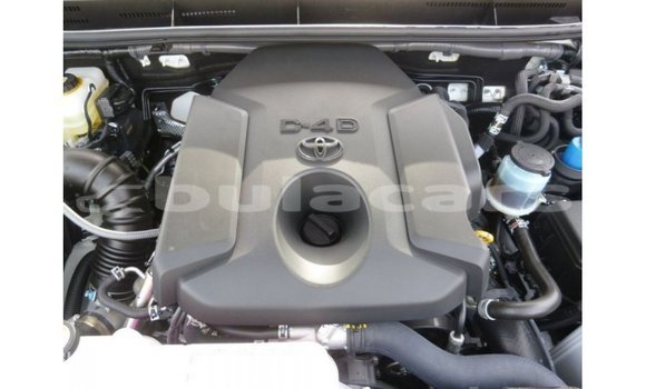 Buy Import Toyota Prado White Car in Import - Dubai in Central Buy Import Toyota Prado White Car in Import - Dubai in Central