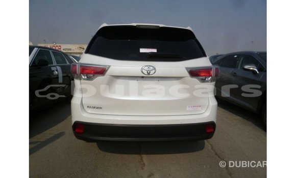 Buy Import Toyota Kluger White Car in Import - Dubai in Central Buy Import Toyota Kluger White Car in Import - Dubai in Central