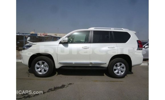 Buy Import Toyota Prado White Car in Import - Dubai in Central Buy Import Toyota Prado White Car in Import - Dubai in Central