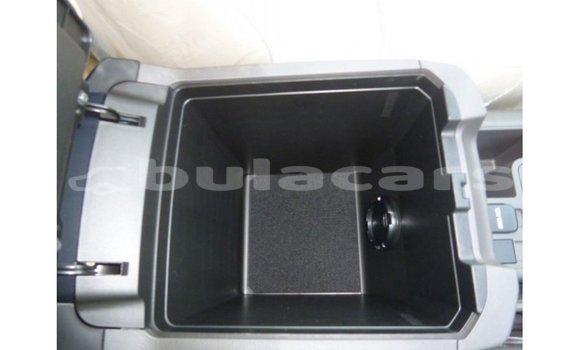 Buy Import Toyota Prado White Car in Import - Dubai in Central Buy Import Toyota Prado White Car in Import - Dubai in Central