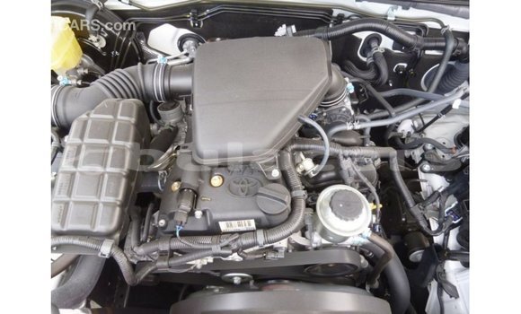 Buy Import Toyota Prado White Car in Import - Dubai in Central Buy Import Toyota Prado White Car in Import - Dubai in Central