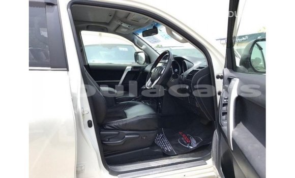Buy Import Toyota Prado White Car in Import - Dubai in Central Buy Import Toyota Prado White Car in Import - Dubai in Central