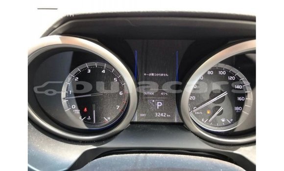 Buy Import Toyota Prado White Car in Import - Dubai in Central Buy Import Toyota Prado White Car in Import - Dubai in Central