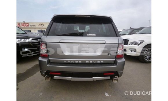 Acheter Import Voiture Land Rover Range Rover Gris à Import - Dubai, Central Acheter Import Voiture Land Rover Range Rover Gris à Import - Dubai, Central