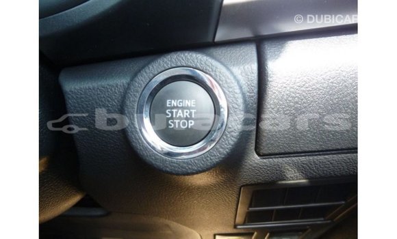 Acheter Import Voiture Toyota Hilux Noir à Import - Dubai, Central Acheter Import Voiture Toyota Hilux Noir à Import - Dubai, Central