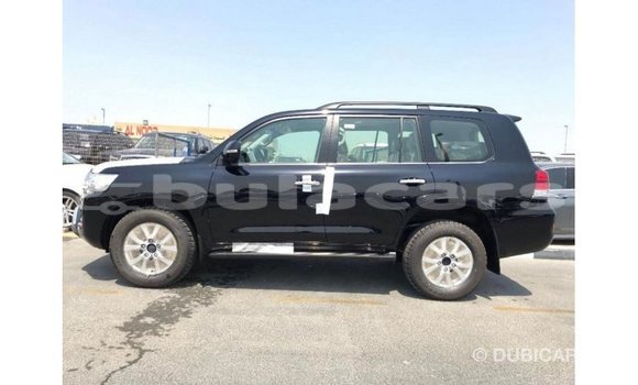 Buy Import Toyota Land Cruiser Black Car in Import - Dubai in Central Buy Import Toyota Land Cruiser Black Car in Import - Dubai in Central