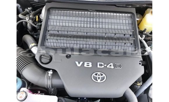 Buy Import Toyota Land Cruiser Black Car in Import - Dubai in Central Buy Import Toyota Land Cruiser Black Car in Import - Dubai in Central