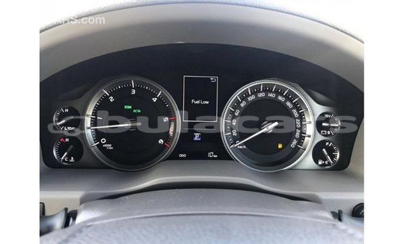 Acheter Import Voiture Toyota Land Cruiser Noir à Import - Dubai, Central Acheter Import Voiture Toyota Land Cruiser Noir à Import - Dubai, Central