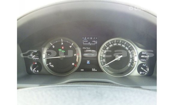 Acheter Import Voiture Toyota Land Cruiser Gris à Import - Dubai, Central Acheter Import Voiture Toyota Land Cruiser Gris à Import - Dubai, Central