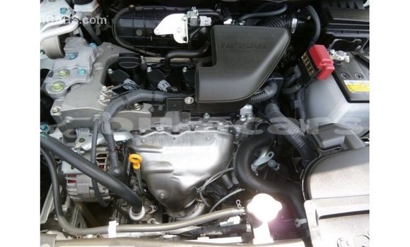 Acheter Import Voiture Nissan 350Z Blanc à Import - Dubai, Central Acheter Import Voiture Nissan 350Z Blanc à Import - Dubai, Central