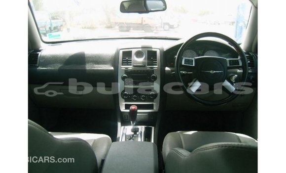 Buy Import Chrysler 300 Beige Car in Import - Dubai in Central Buy Import Chrysler 300 Beige Car in Import - Dubai in Central
