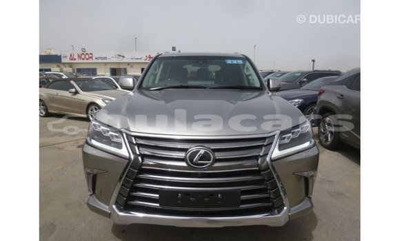 Acheter Import Voiture Lexus LX Gris à Import - Dubai, Central Acheter Import Voiture Lexus LX Gris à Import - Dubai, Central