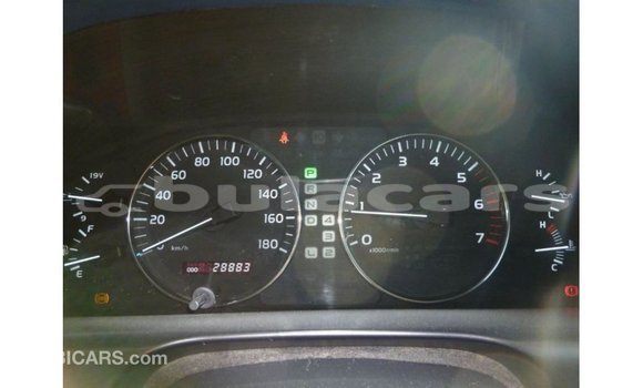 Buy Import Toyota Land Cruiser White Car in Import - Dubai in Central Buy Import Toyota Land Cruiser White Car in Import - Dubai in Central