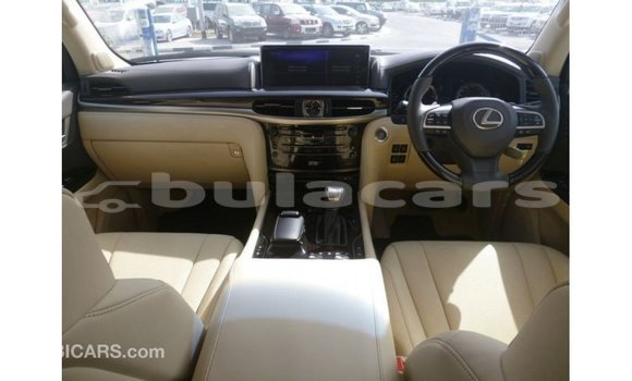 Buy Import Lexus LX White Car in Import - Dubai in Central Buy Import Lexus LX White Car in Import - Dubai in Central