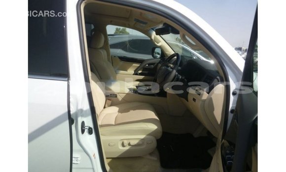 Buy Import Lexus LX White Car in Import - Dubai in Central Buy Import Lexus LX White Car in Import - Dubai in Central