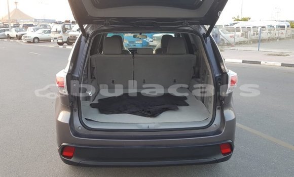 Buy Import Toyota Highlander Grey Car in Import - Dubai in Central Buy Import Toyota Highlander Grey Car in Import - Dubai in Central