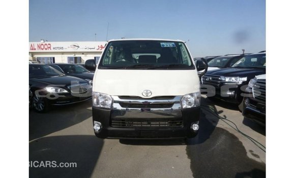 Buy Import Toyota Hiace White Car in Import - Dubai in Central Buy Import Toyota Hiace White Car in Import - Dubai in Central