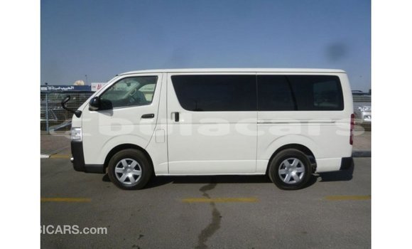 Buy Import Toyota Hiace White Car in Import - Dubai in Central Buy Import Toyota Hiace White Car in Import - Dubai in Central