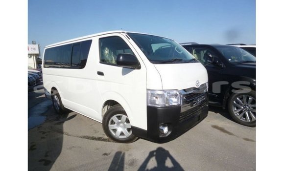 Buy Import Toyota Hiace White Car in Import - Dubai in Central Buy Import Toyota Hiace White Car in Import - Dubai in Central