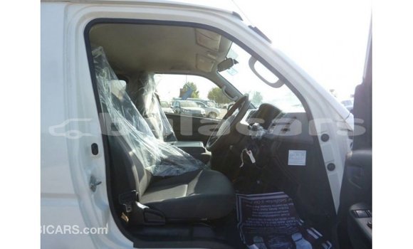 Buy Import Toyota Hiace White Car in Import - Dubai in Central Buy Import Toyota Hiace White Car in Import - Dubai in Central