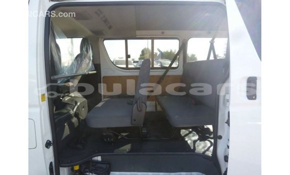 Buy Import Toyota Hiace White Car in Import - Dubai in Central Buy Import Toyota Hiace White Car in Import - Dubai in Central