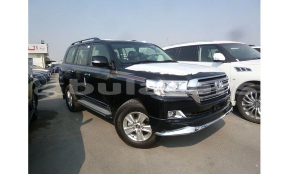 Acheter Import Voiture Toyota Land Cruiser Noir à Import - Dubai, Central Acheter Import Voiture Toyota Land Cruiser Noir à Import - Dubai, Central