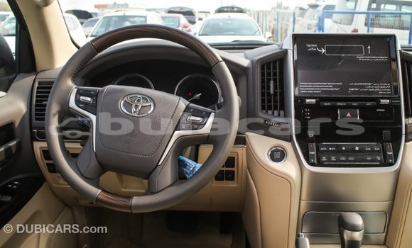 Buy Import Toyota Land Cruiser Grey Car in Import - Dubai in Central Buy Import Toyota Land Cruiser Grey Car in Import - Dubai in Central