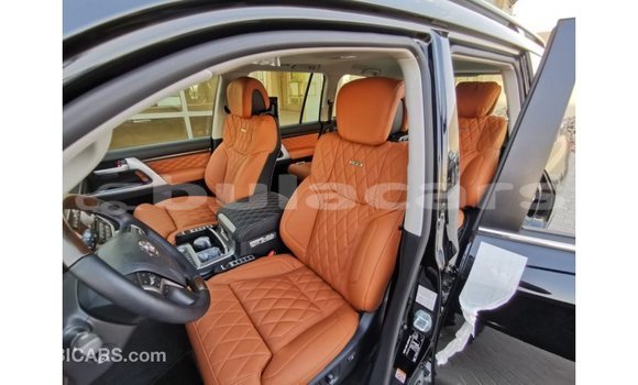Buy Import Toyota Land Cruiser Black Car in Import - Dubai in Central Buy Import Toyota Land Cruiser Black Car in Import - Dubai in Central