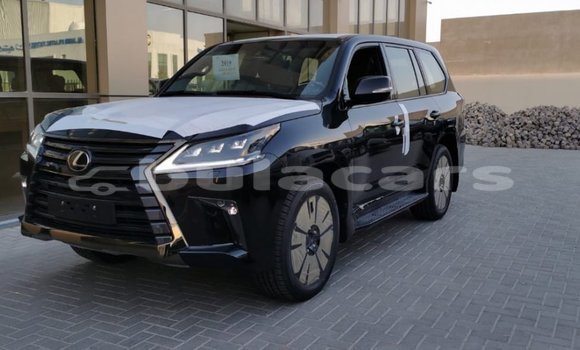 Acheter Import Voiture Lexus LX Noir à Import - Dubai, Central Acheter Import Voiture Lexus LX Noir à Import - Dubai, Central