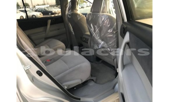 Buy Import Toyota Highlander Grey Car in Import - Dubai in Central Buy Import Toyota Highlander Grey Car in Import - Dubai in Central