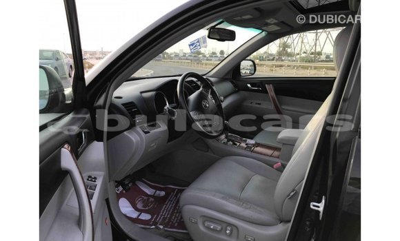 Buy Import Toyota Highlander Black Car in Import - Dubai in Central Buy Import Toyota Highlander Black Car in Import - Dubai in Central