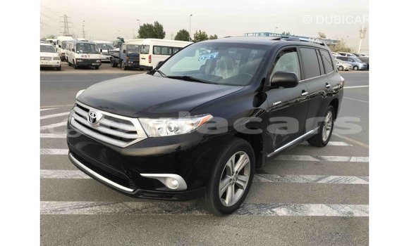 Buy Import Toyota Highlander Black Car in Import - Dubai in Central Buy Import Toyota Highlander Black Car in Import - Dubai in Central