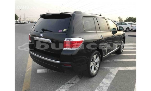 Buy Import Toyota Highlander Black Car in Import - Dubai in Central Buy Import Toyota Highlander Black Car in Import - Dubai in Central