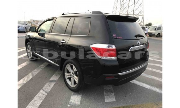 Buy Import Toyota Highlander Black Car in Import - Dubai in Central Buy Import Toyota Highlander Black Car in Import - Dubai in Central