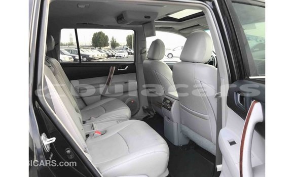 Buy Import Toyota Highlander Black Car in Import - Dubai in Central Buy Import Toyota Highlander Black Car in Import - Dubai in Central