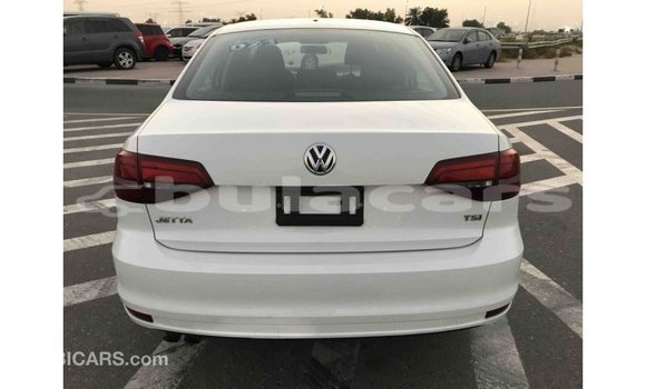Buy Import Volkswagen Jetta White Car in Import - Dubai in Central Buy Import Volkswagen Jetta White Car in Import - Dubai in Central