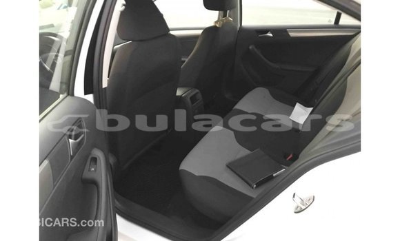 Buy Import Volkswagen Jetta White Car in Import - Dubai in Central Buy Import Volkswagen Jetta White Car in Import - Dubai in Central