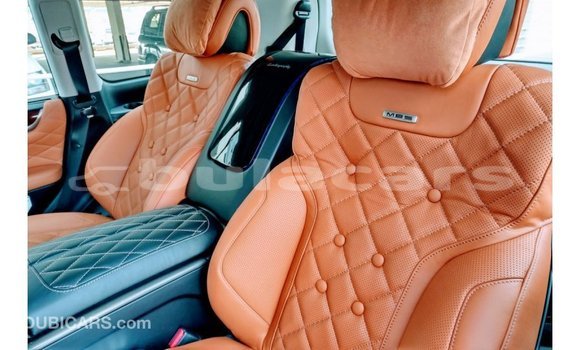 Acheter Import Voiture Lexus LX Noir à Import - Dubai, Central Acheter Import Voiture Lexus LX Noir à Import - Dubai, Central