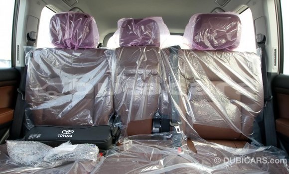 Buy Import Toyota Land Cruiser Black Car in Import - Dubai in Central Buy Import Toyota Land Cruiser Black Car in Import - Dubai in Central